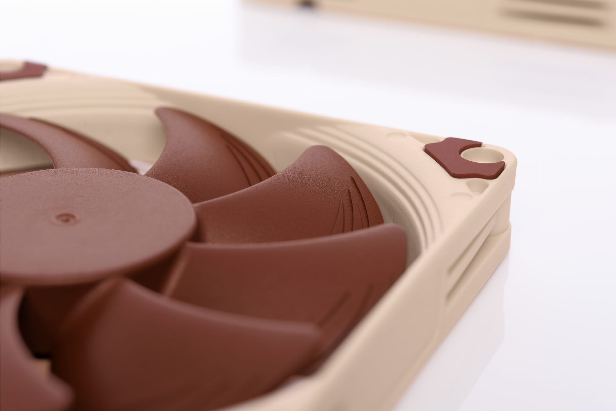 PWM wentylator Noctua NF-A9x14