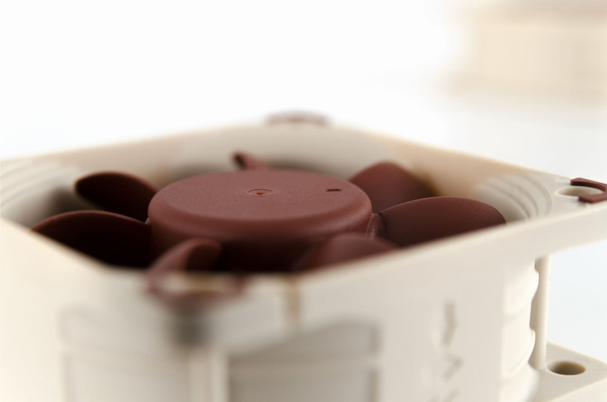Noctua NF-A6x25 FLX widok z boku