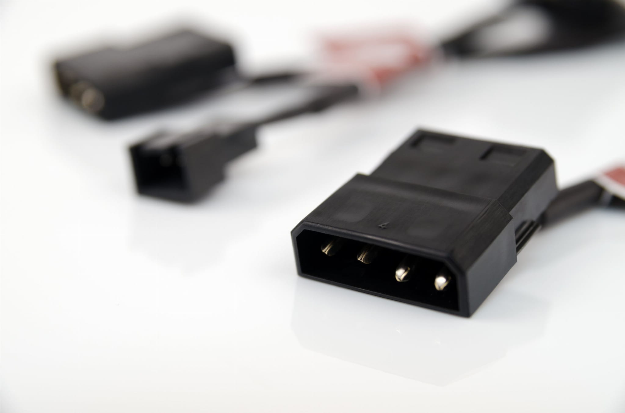 Adaptery Noctua NA-SAC1 widok z boku