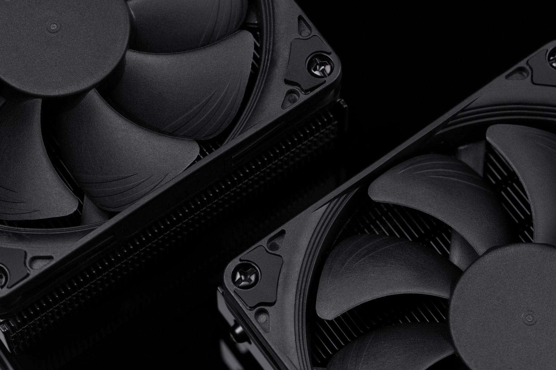 Noctua NH-L9i-17xx chromax.black kompaktowy cooler