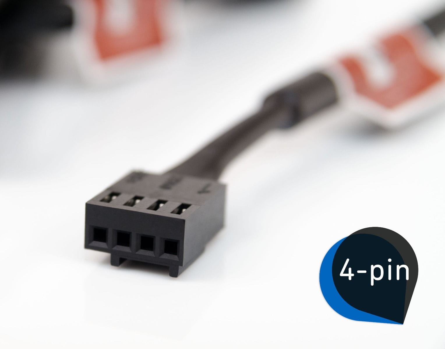 Noctua NF-A4x10 PWM z boku