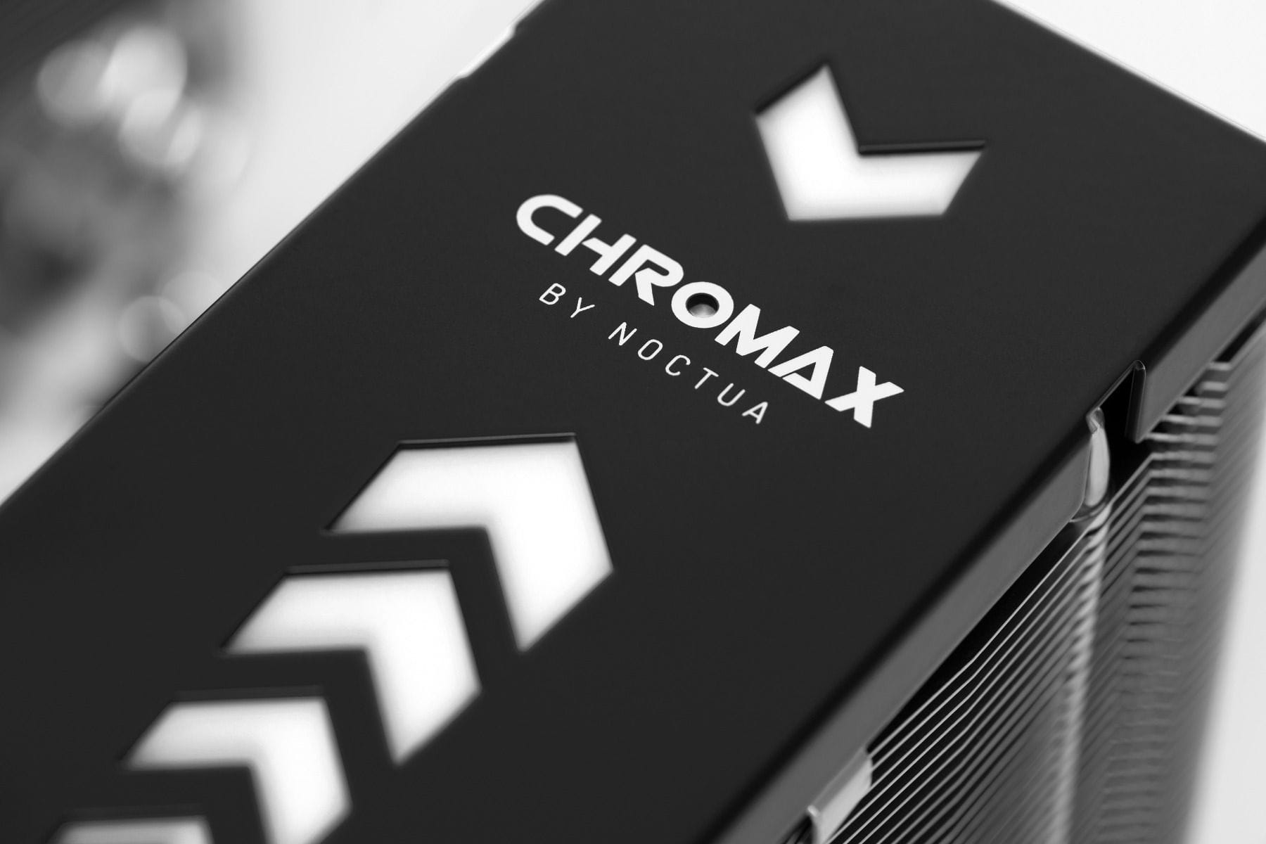 Noctua NA-HC7 chromax.black.swap panele