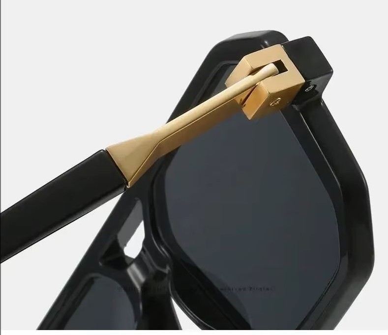 Lekkie okulary przeciwsłoneczne Black